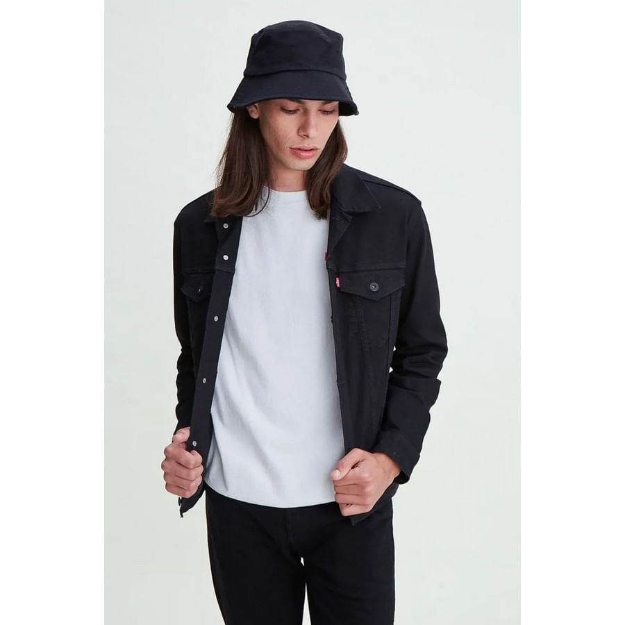 THE TRUCKER JACKET